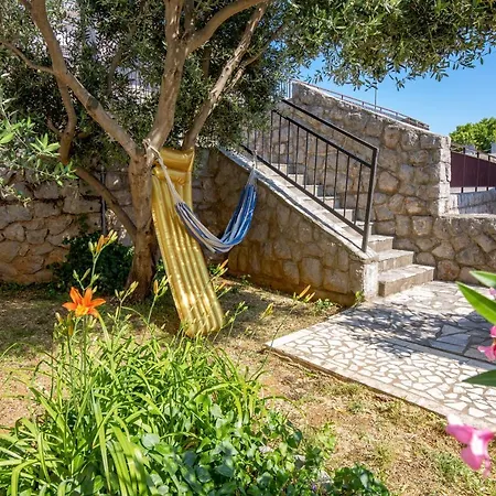 Apartment Apartments More