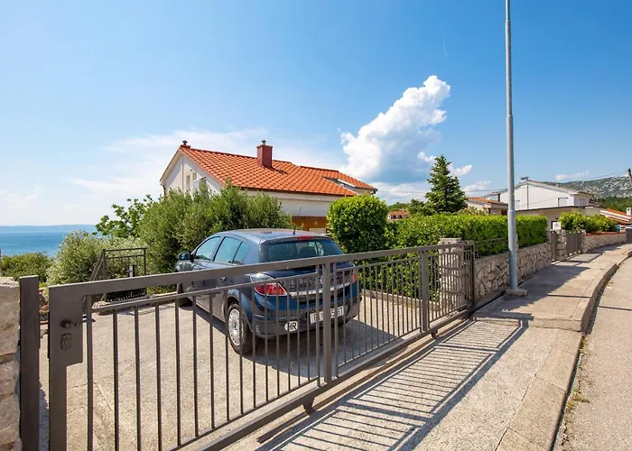 Daire Apartments More