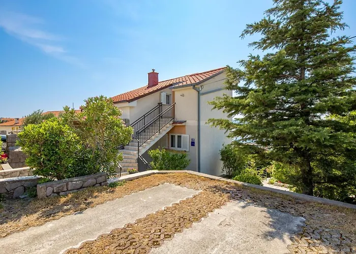 Apartments More Apartman Klenovica